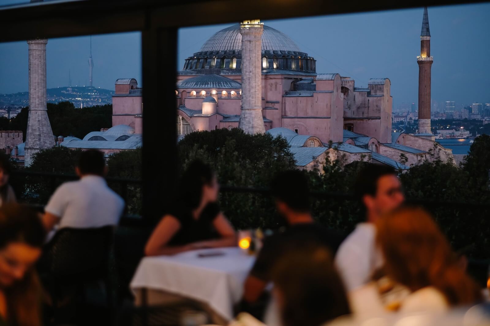 romantic dinner restaurant istanbul